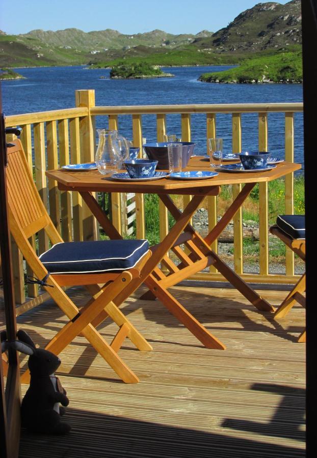 Loch Pods * Cromore